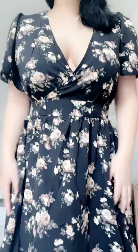 Do we appreciate asian boobs too? 🥰 - free porn video