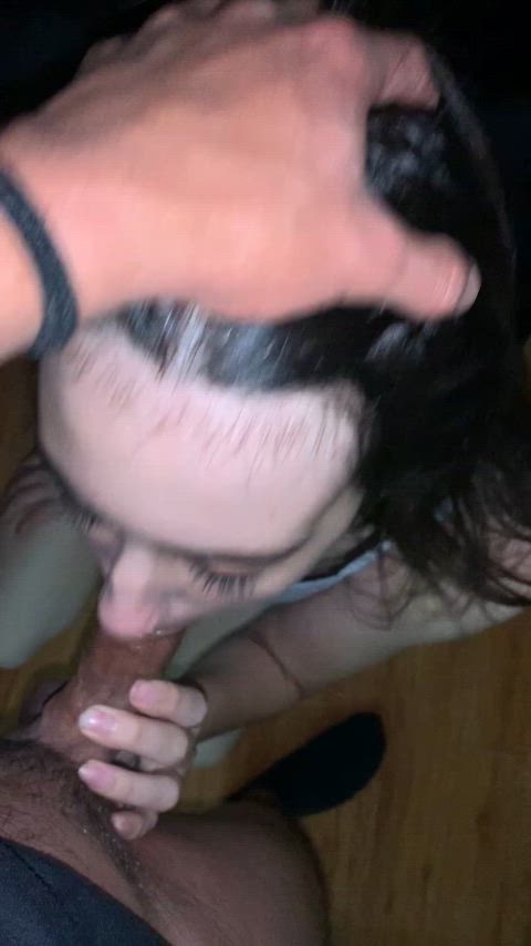 Cute girl sucks cock - free porn video