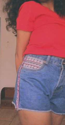 I'm 4'9 btw :P Just imagine me on my knees! - free porn video