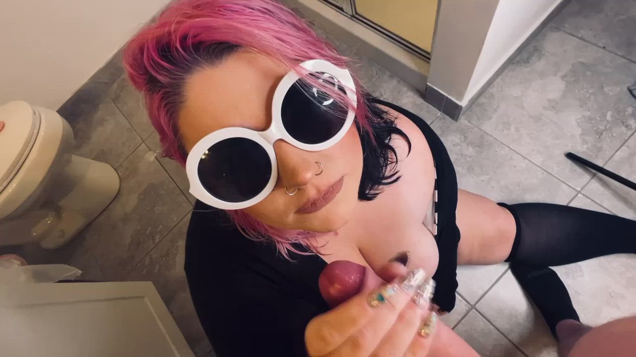 He always cums so hard for me 🙈 - free porn video