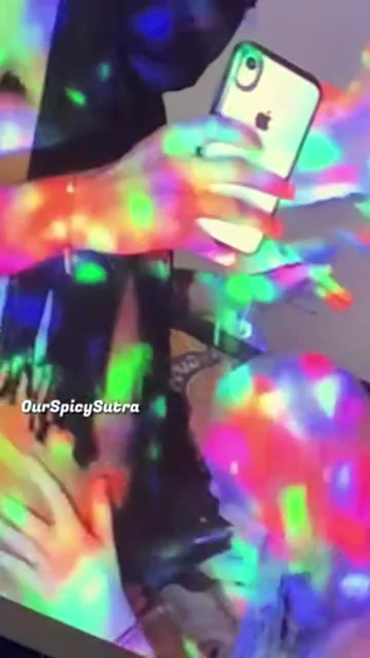 Quality is low because its from a livestream ;) - free porn video