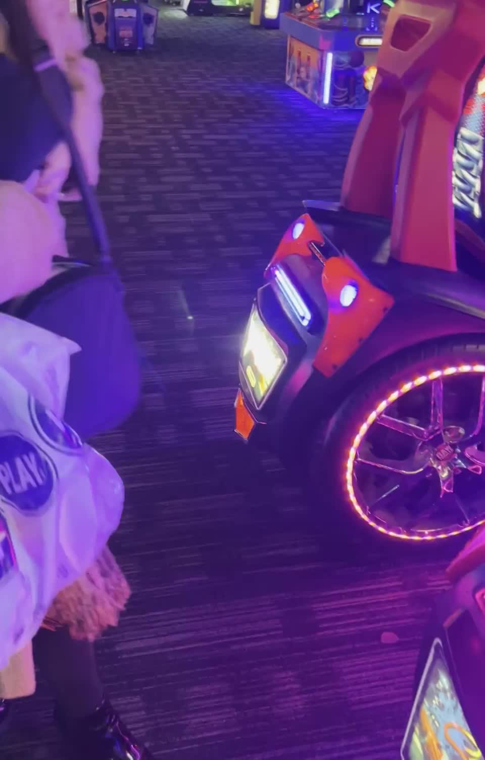 Jackpot: Titty reveal! - free porn video