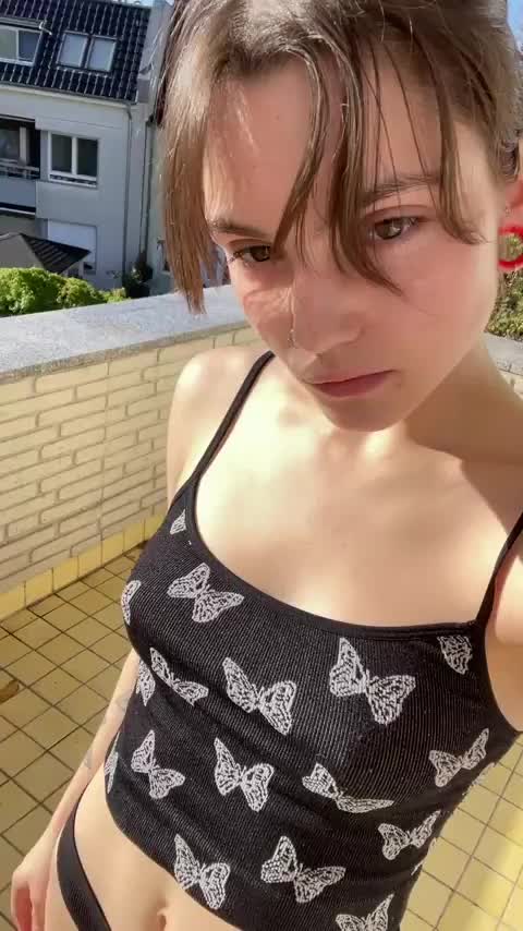 my small 18 year old boobs are charged by sunlight - free porn video