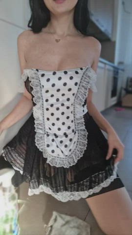 Asian maids clean poles the best, you should hire me and find out - free porn video