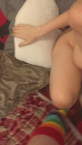Thick Load On Enby’s Face - free porn video