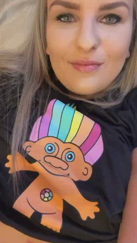 I bet you could make me orgasm just by sucking my nipples - free porn video