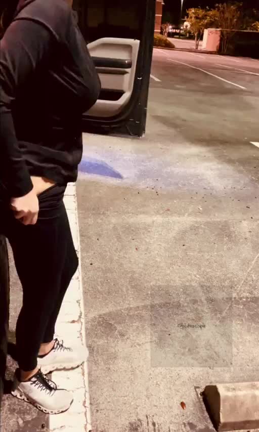 Showing everyone my new light up butt plug in a parking lot - free porn video