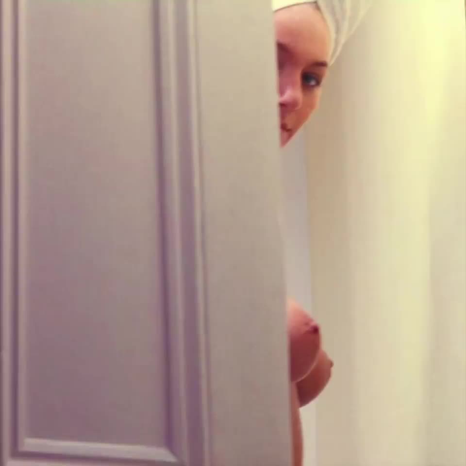 Hayley-Marie Coppin - Cashback - free porn video