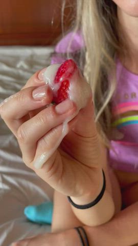 Imagine what happens next… 💦 🍓 - free porn video