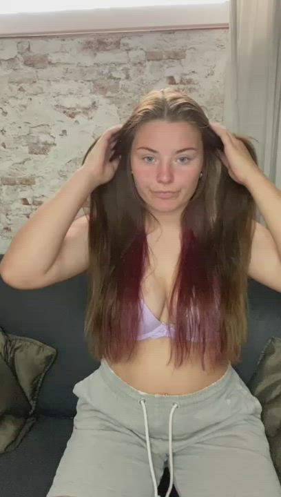 would make my day if at least one person loved my big chest - free porn video