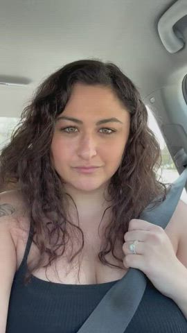 loves to pull them out in car - free porn video