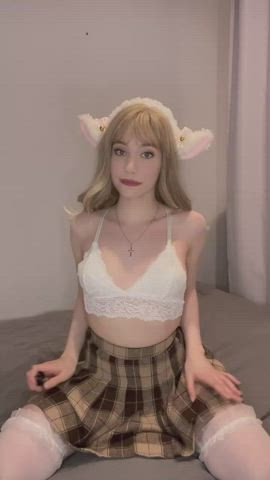 Make you tea or...? - free porn video