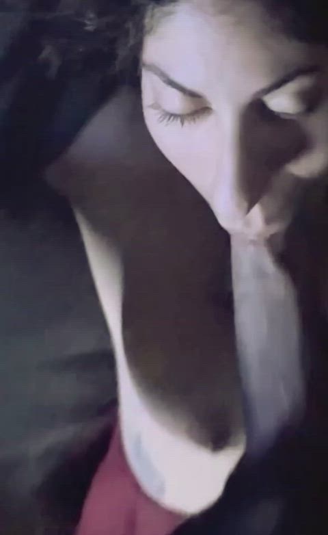 Suction in slow motion - free porn video