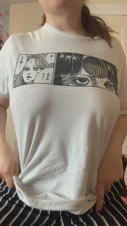Wanna cum on my big tits? - free porn video