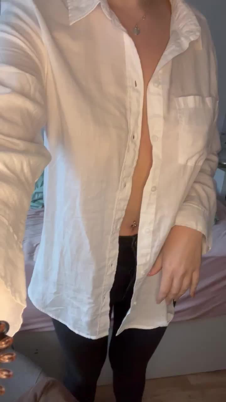 My parents told me not to show my boobs online… now its too late :) - free porn video