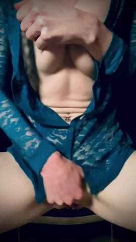 I always get so charged up when I unexpectedly squirt while self-pleasuring - free porn video