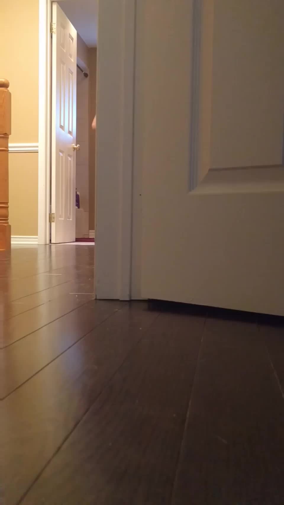 Showing off for daddy after a shower - free porn video