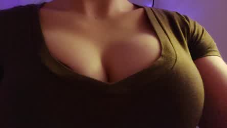 should I go jogging in this top? - free porn video