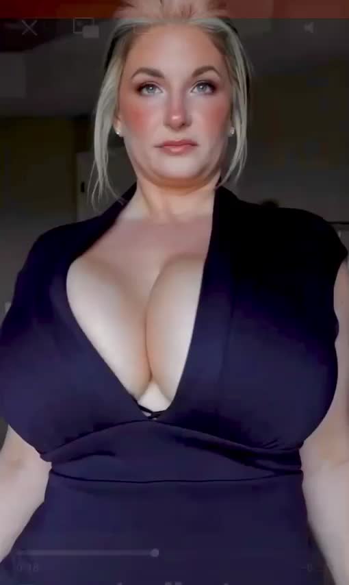 Welcome to Juggs City - free porn video
