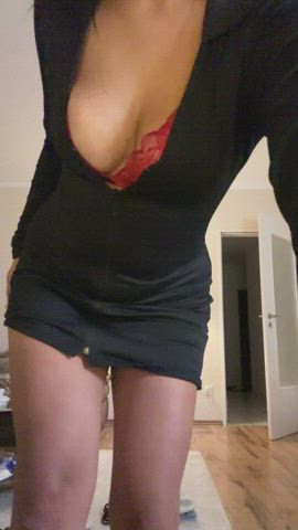 Unzip it or rip it - free porn video