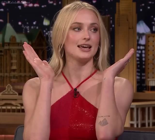 Sophie Turner - free porn video