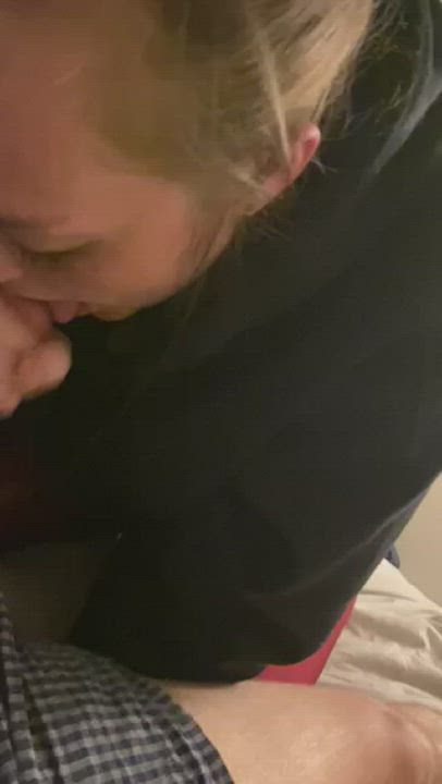 I never take my mouth off until he's completely empty (OC) - free porn video