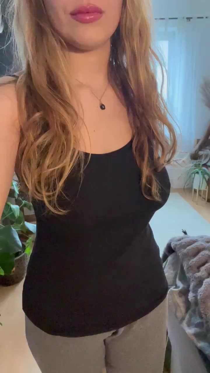 My tits will make you fall in love but my pussy will have you addicted - free porn video