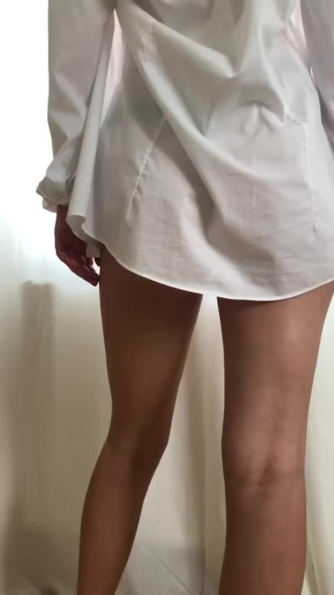 These cheeks are made to be touched - free porn video