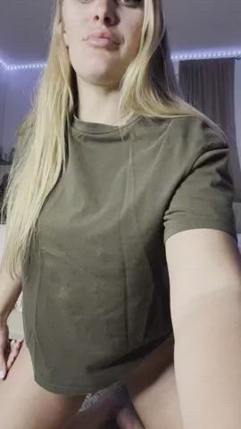Kind of insecure about my chubby body... would you still fuck me? - free porn video