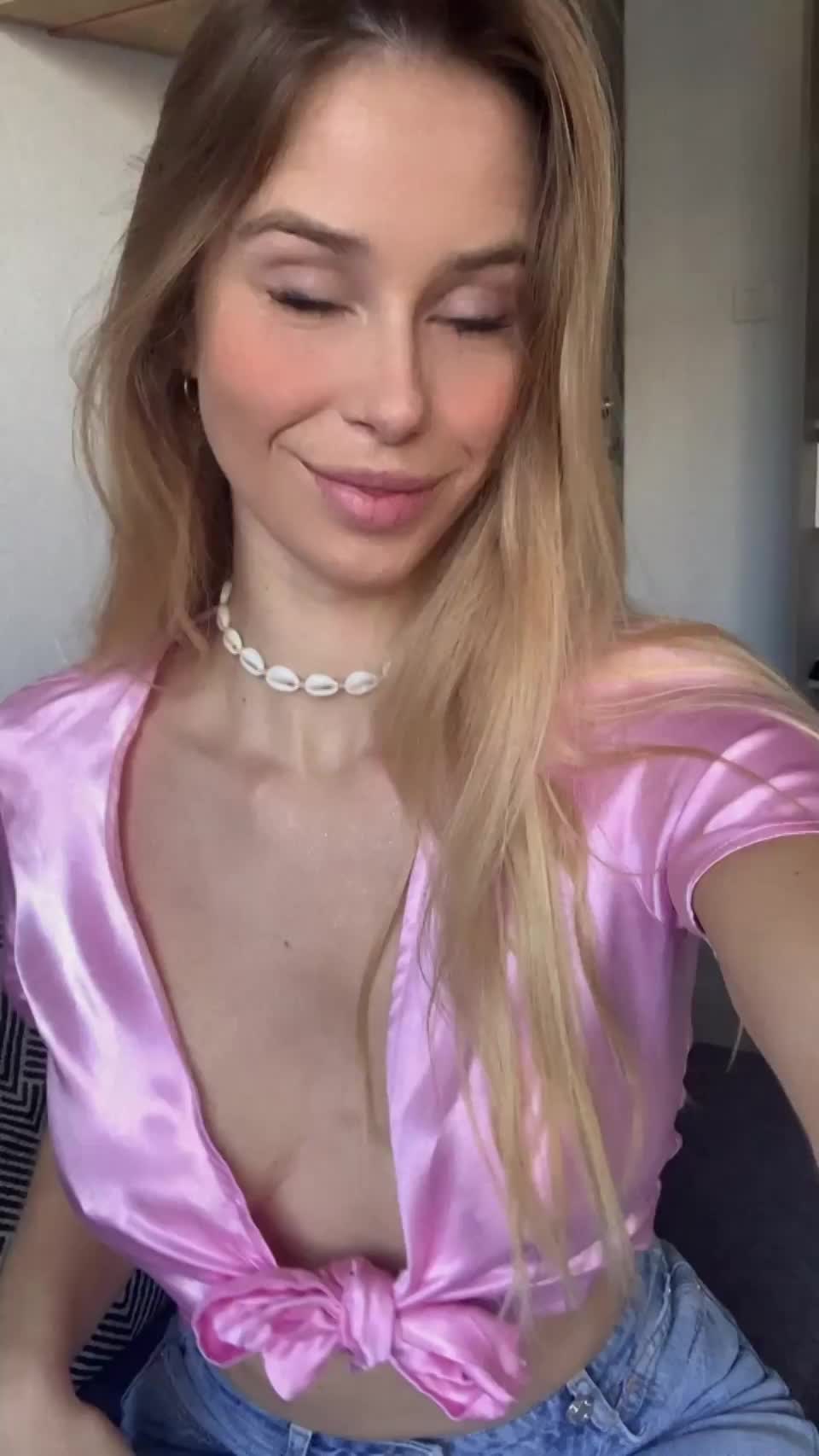 Would you taste my little pussy? - free porn video