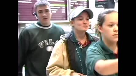 Miss, this is a Wendy's. [GIF] - free porn video