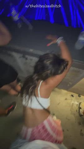 He fucked me in his car after the club - free porn video