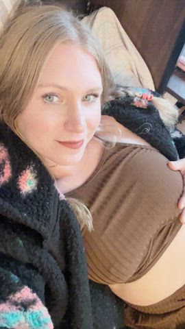 It’s soooo wet and juicy rn - free porn video