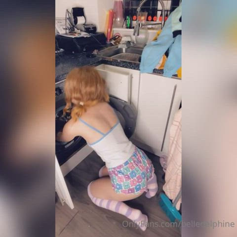 pretty babe gets stuck in the washing machine and gets fucked by her step bro - free porn video