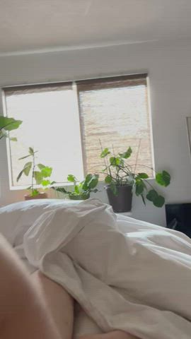 finishing him on my small tits - free porn video