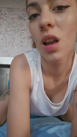 Been doing this everyday since I turned 18 - free porn video