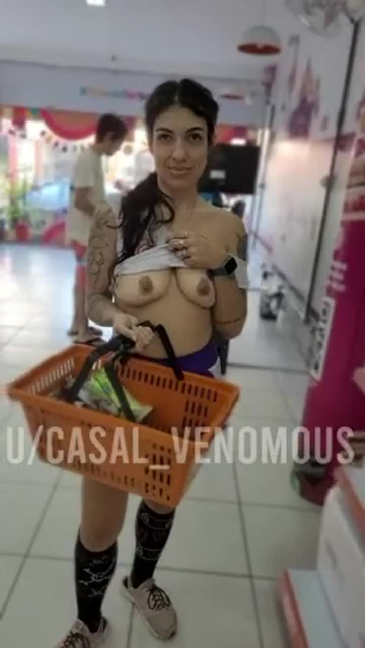 [GIF] Buying icecream, flashing boobs to you pervs - free porn video