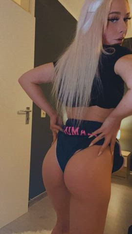 just come here, pull my pants down and stick your fat cock in me.. fuck me for hours and cum deep inside me - free porn video