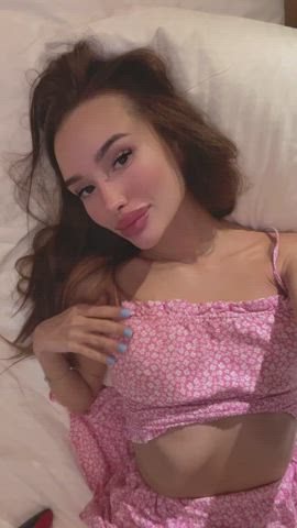 Here's your midnight snacks - free porn video