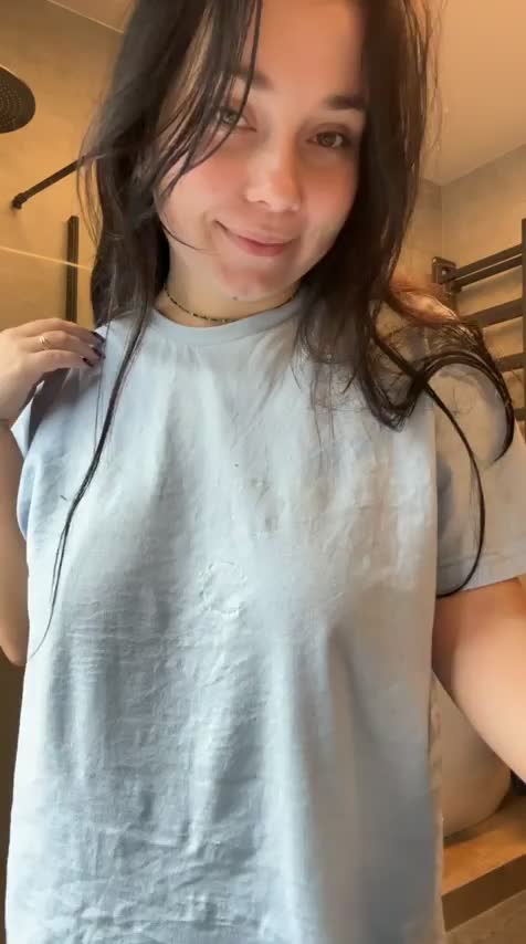 Sorry for No makeup but you should care about my titties - free porn video