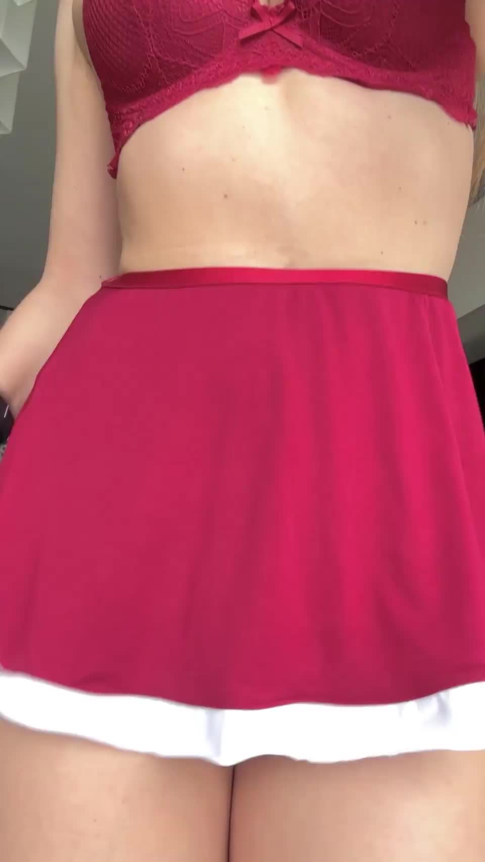 I think my pussy deserve to be shared with the world - free porn video