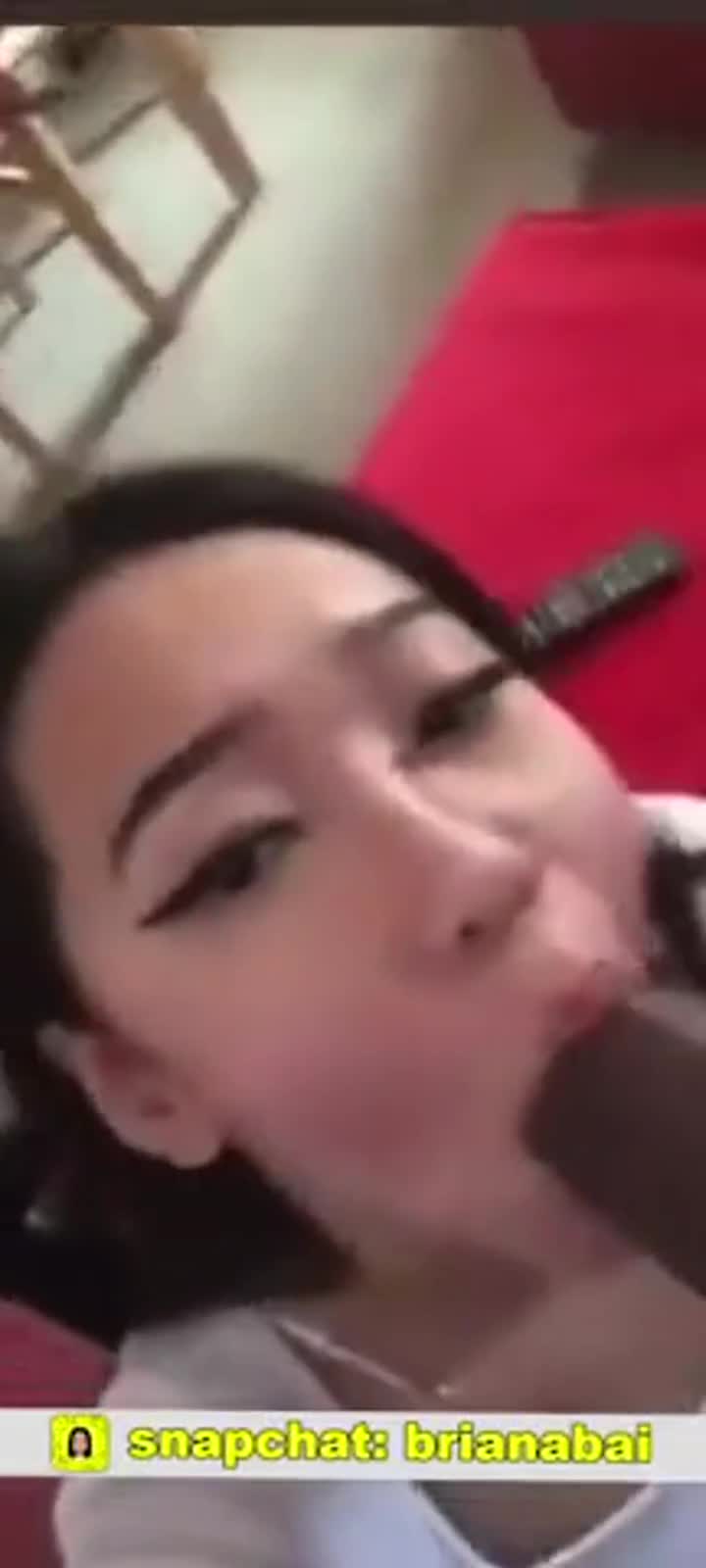 I want to feel your dick hit the back of my throat - free porn video