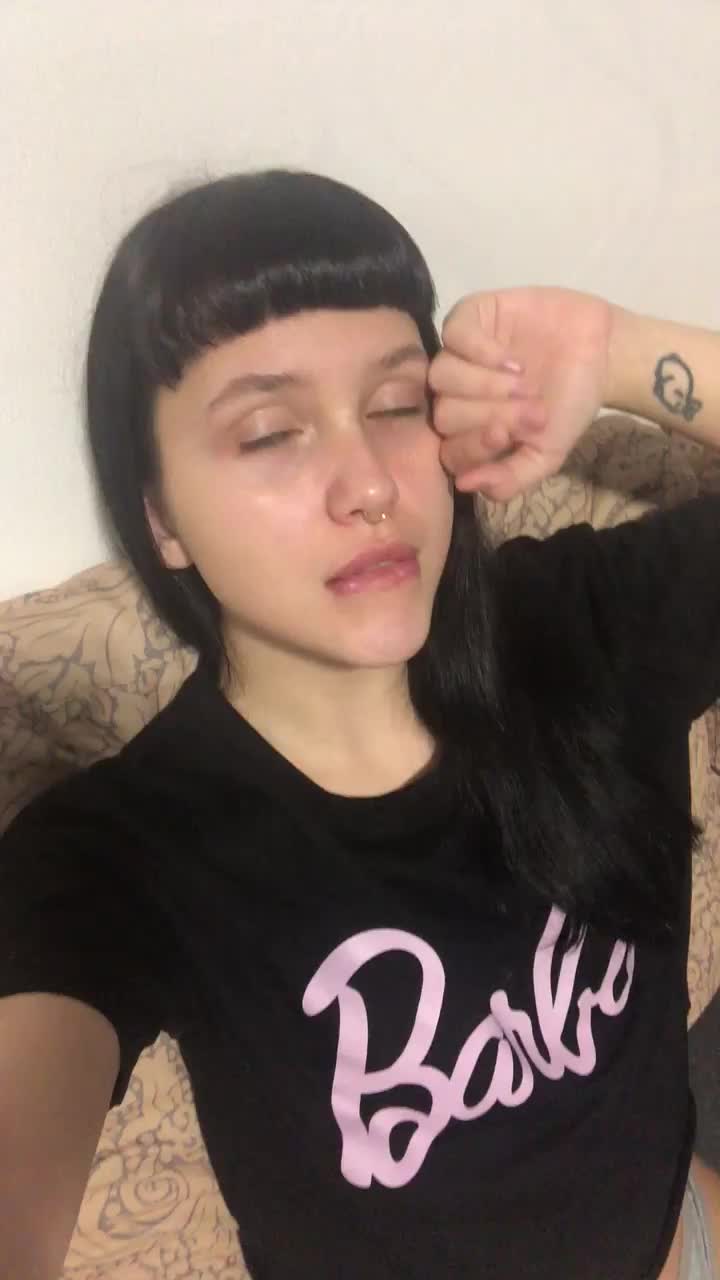 My horny pussy wishes everyone a good day ;) - free porn video