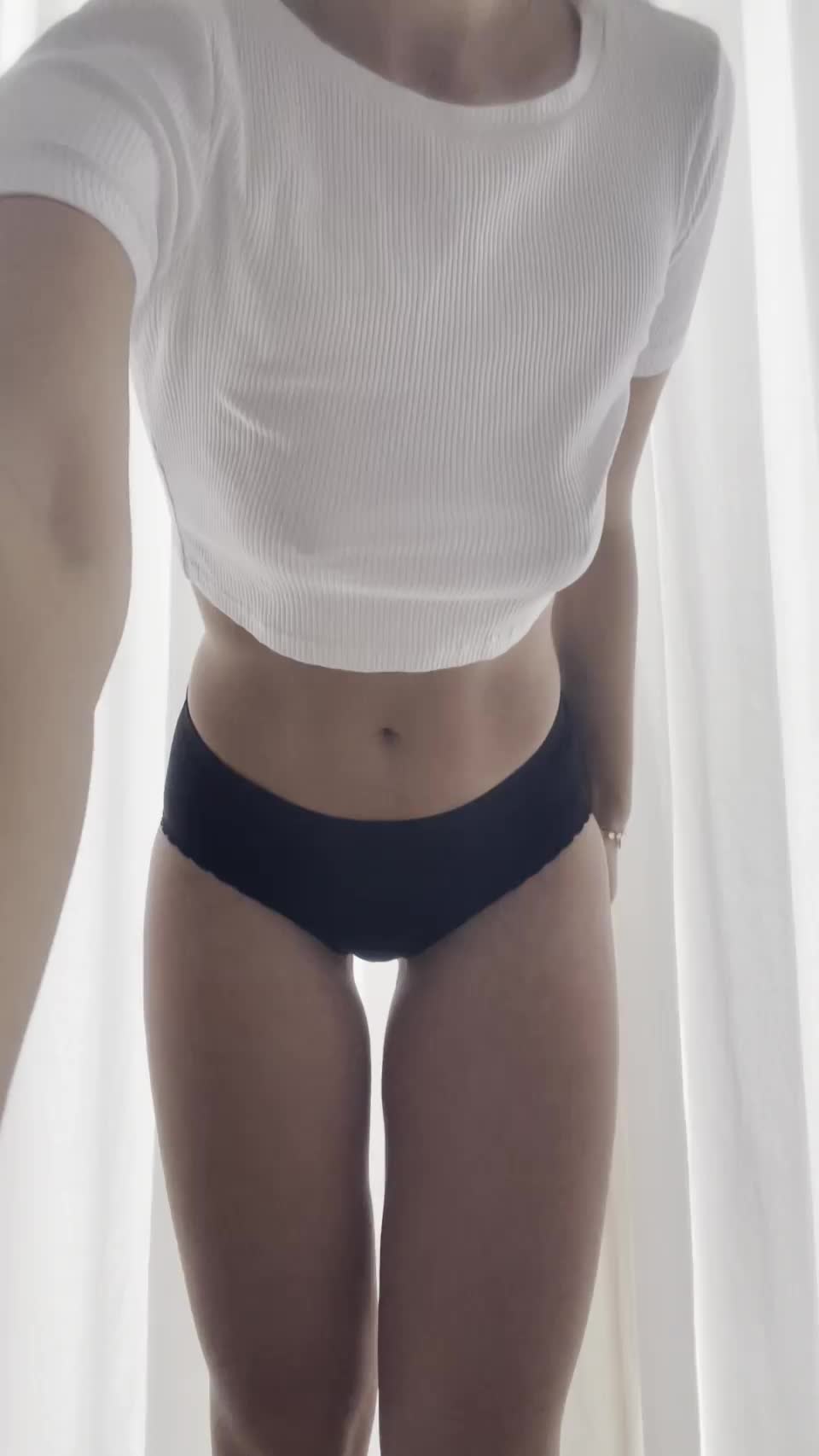 theres only one thing to do after college.. make a titty drop for my reddit friends <3 - free porn video