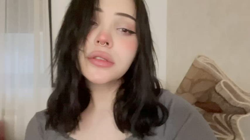 Feeling cute, gooners? Pump that cock of yours before the busy day starts - free porn video