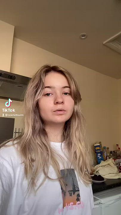 How long would you last deep inside me? - free porn video