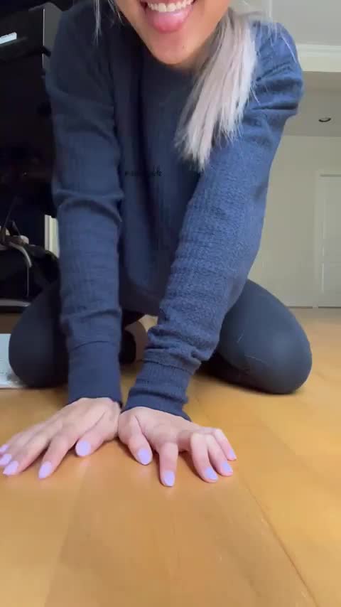 Calvin Kleins look better off - free porn video