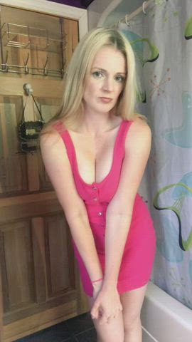 Do you like my real tits? - free porn video