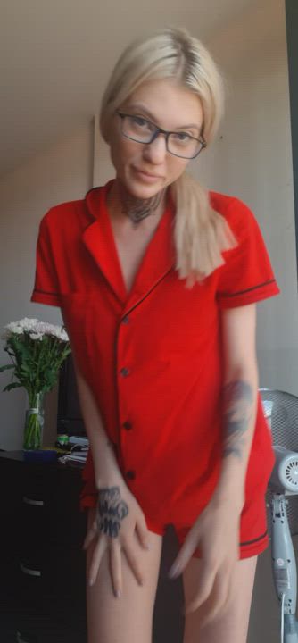 Always embarrassed to post my small tits … but i hope they can make few of you happy - free porn video