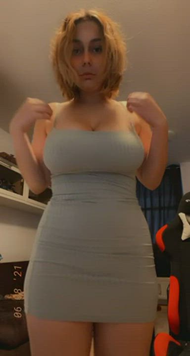 you wanna see my giant tits fall out of this tight dress? okay…☺️ - free porn video